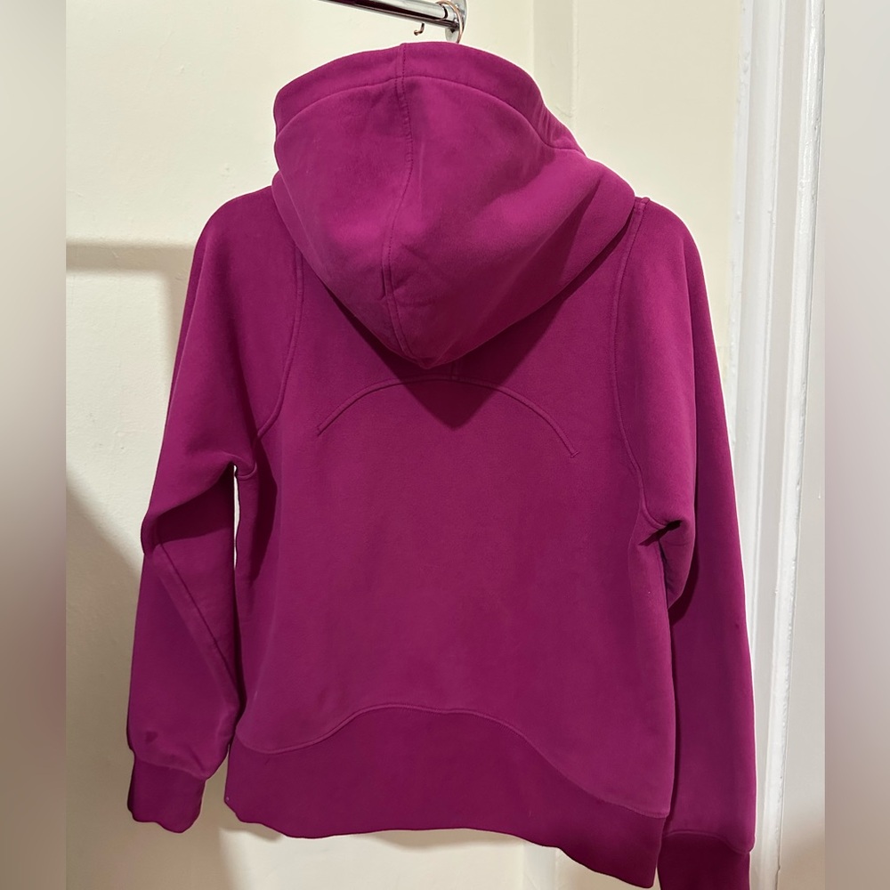 Lululemon Magenta Hoodie, Sz.6